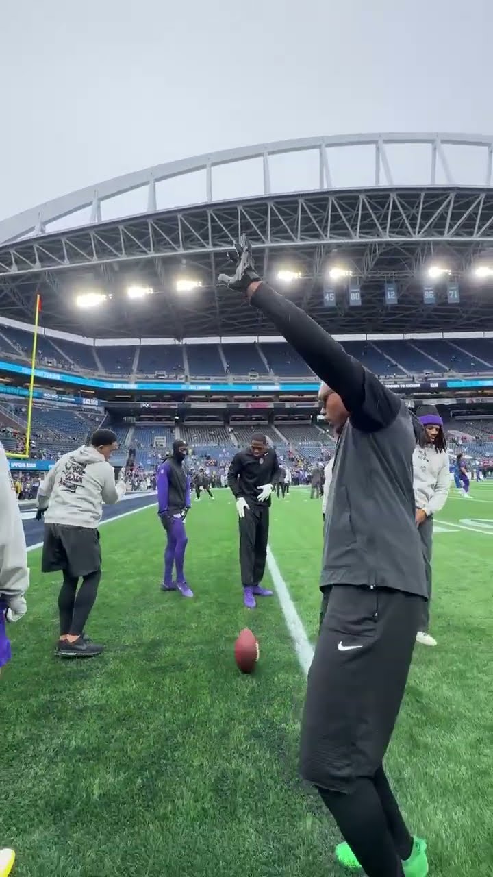 #Vikings Wide Receivers Getting Loose ?